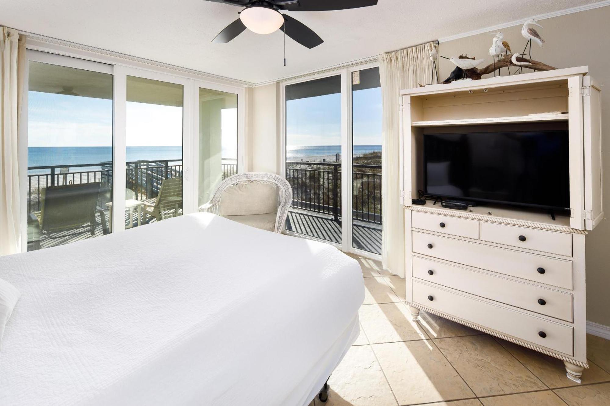 Nautilus 1201 - Gulf Front 2 Bedroom Huge Wrap Around Balcony 2Nd Floor! Fort Walton Beach Exterior foto